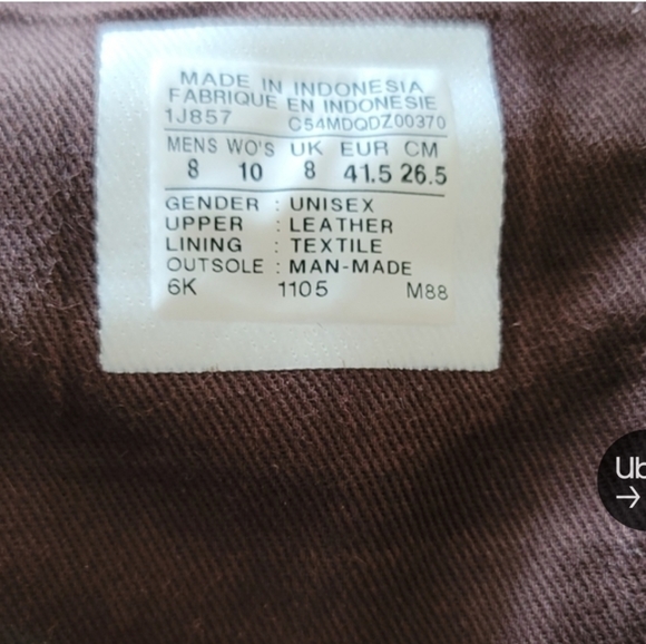 Converse - Picture 3 of 3